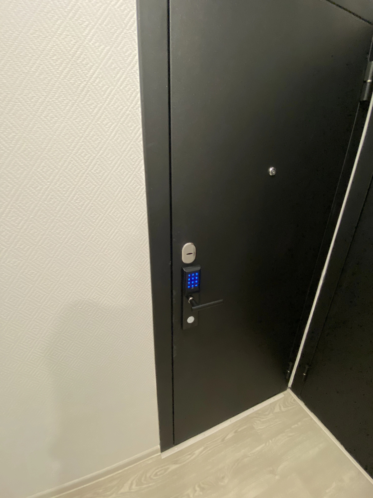 Апартаменты на Аллее Труда 21