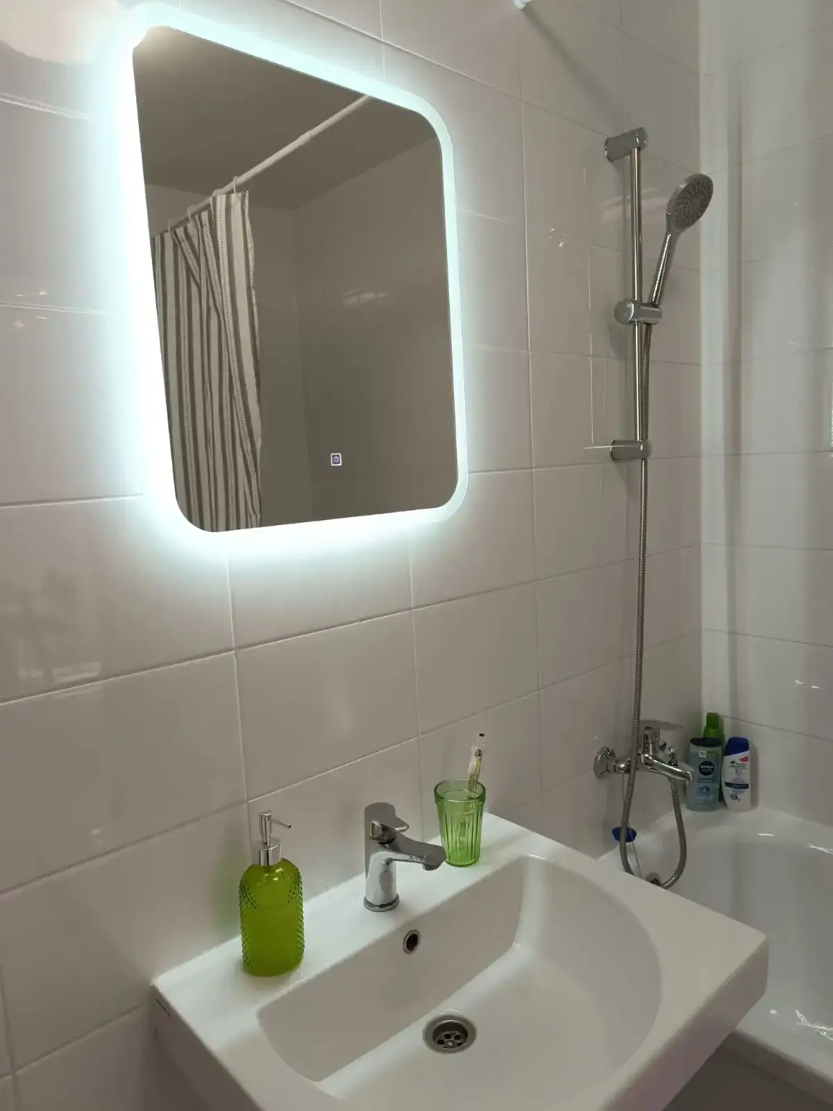 Апартаменты  Евродвушка возле метро Котельники