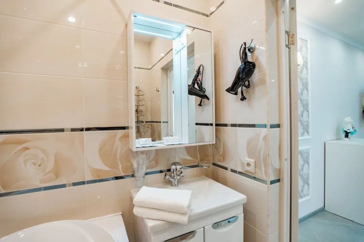 Апартаменты 1 на Билибина 6