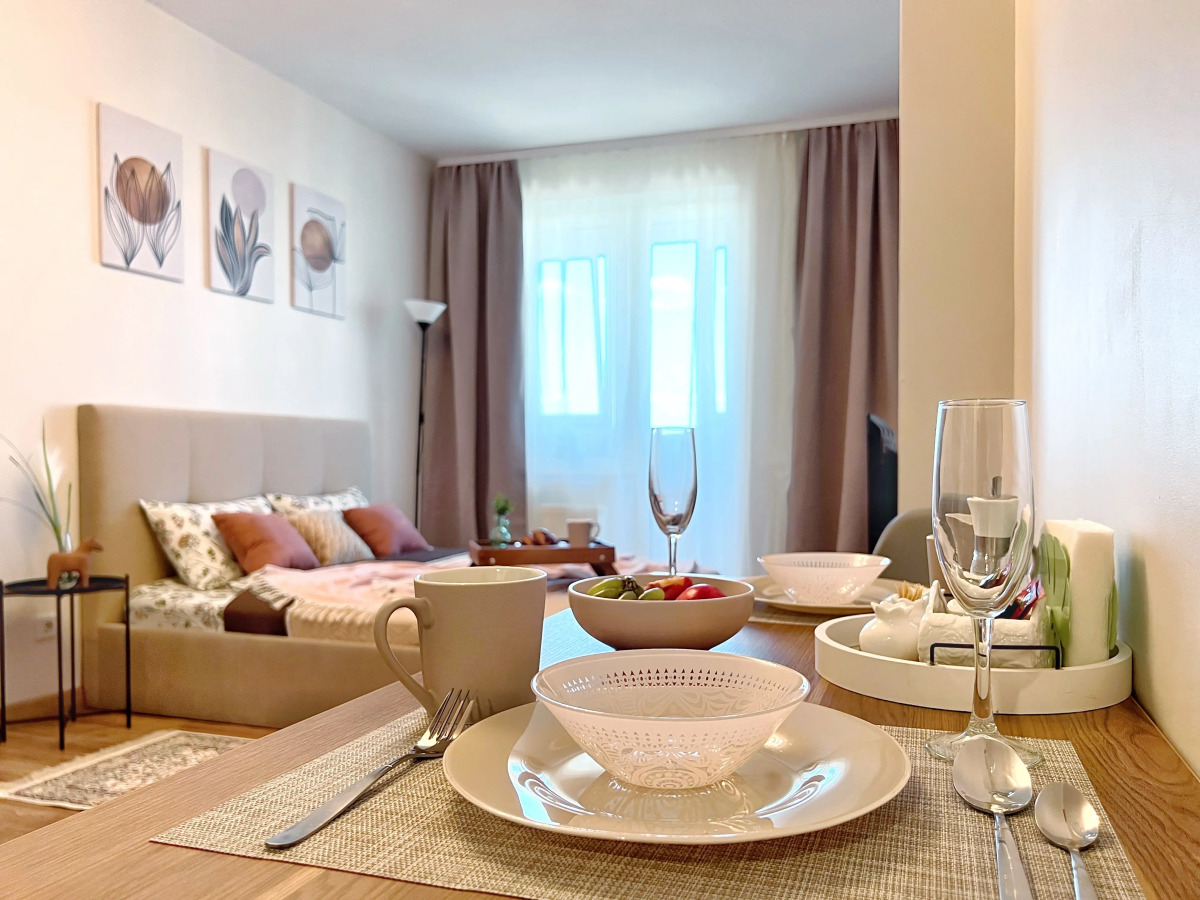 Апартаменты Granada Уютная студия в новом ЖК Шекспир с красивым видом на город