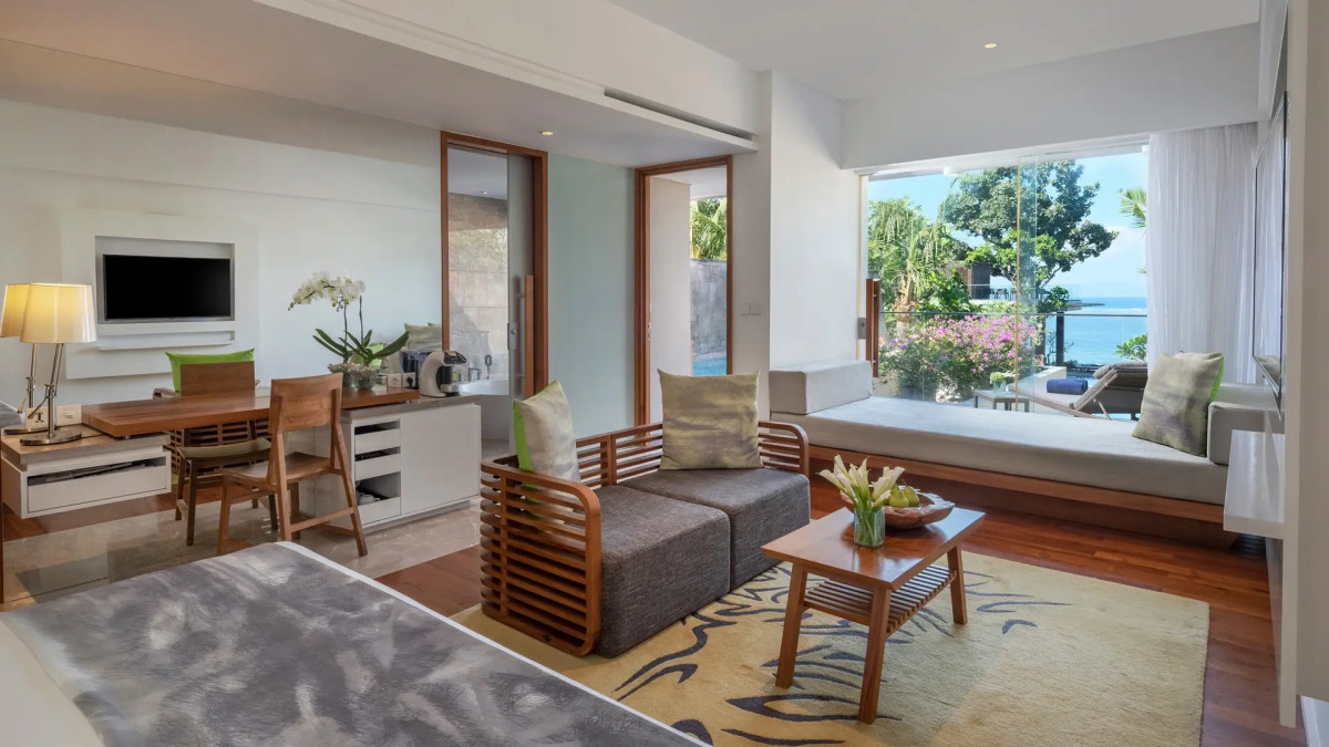 Отель Maya Sanur Resort & Spa