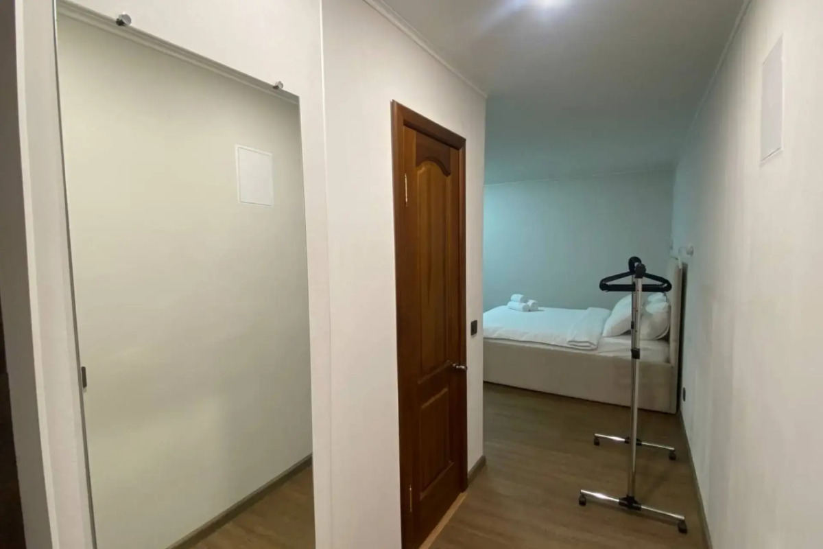 Квартира Делюкс с кухней на Сурикова 4