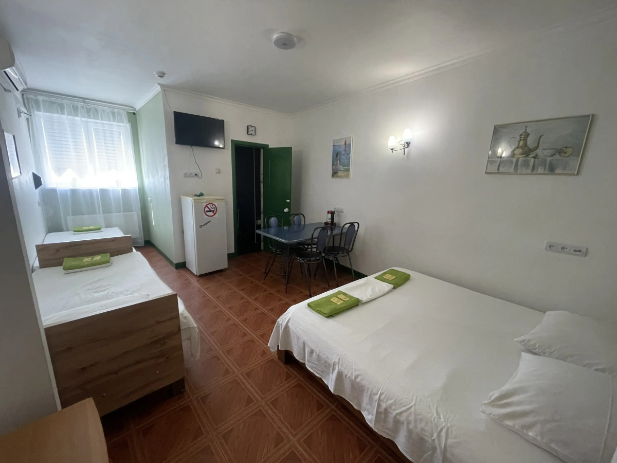 Мини-Отель Тополя