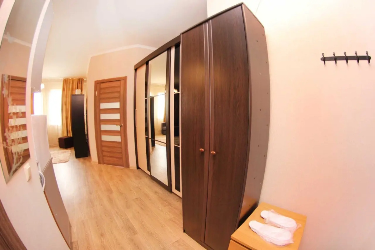 Апартаменты двухкомнатные рядом с ТРЦ Мега