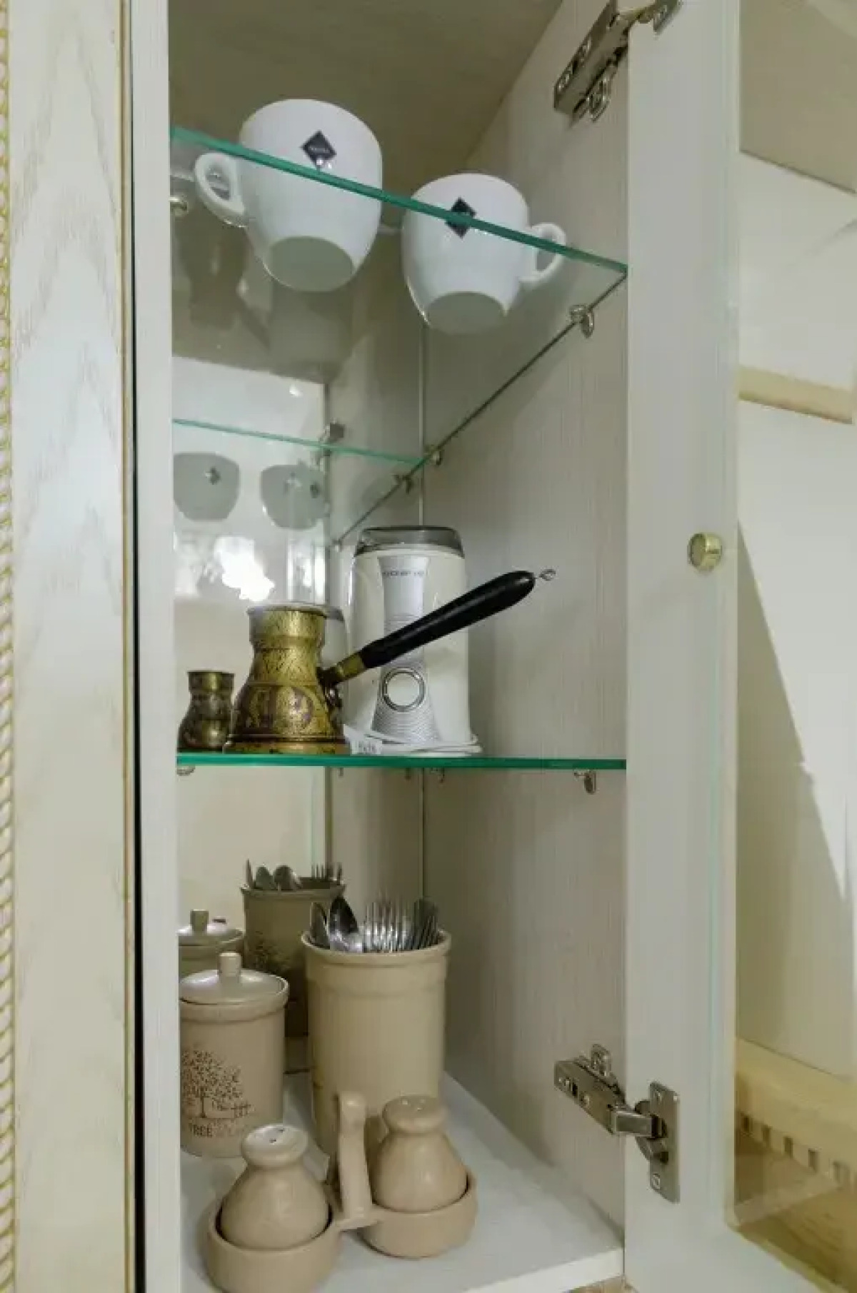 Апартаменты "Полулюкс с джакузи"