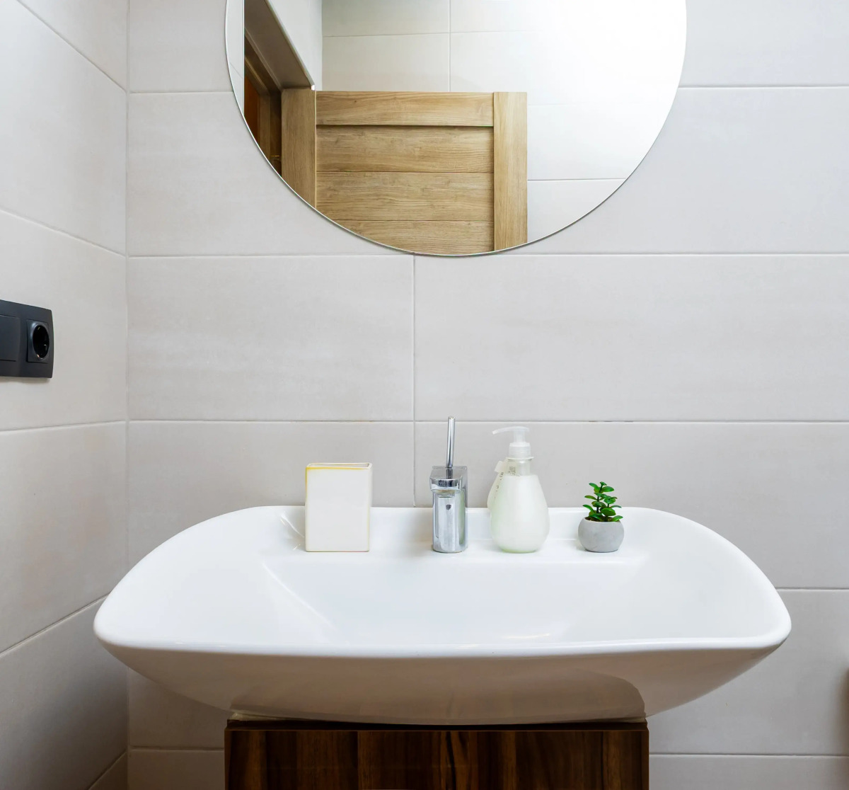 Квартира 2 комнатная на улице Дереник Демирчян DE144