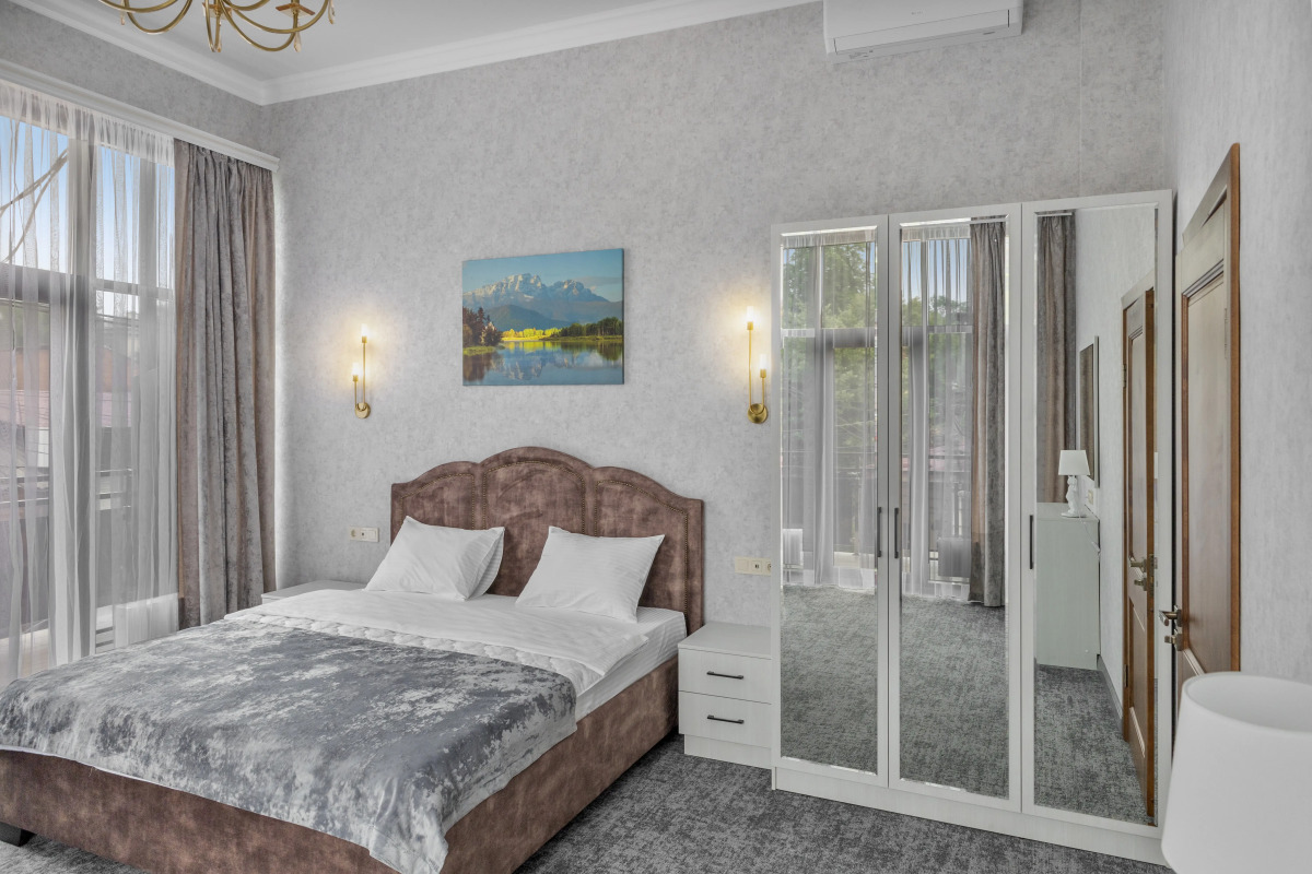 Отель на Горького