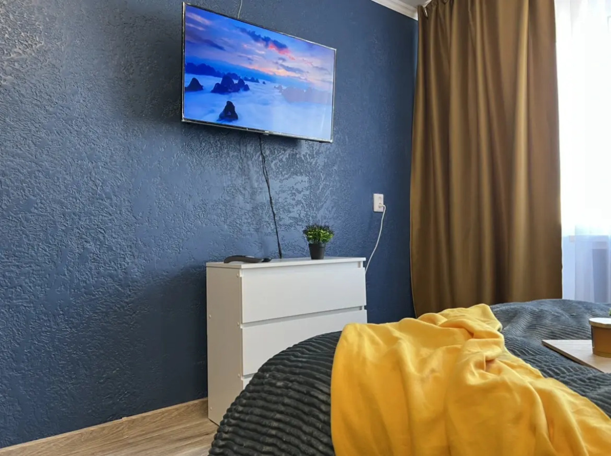 Квартира на Красном проспекте, 70