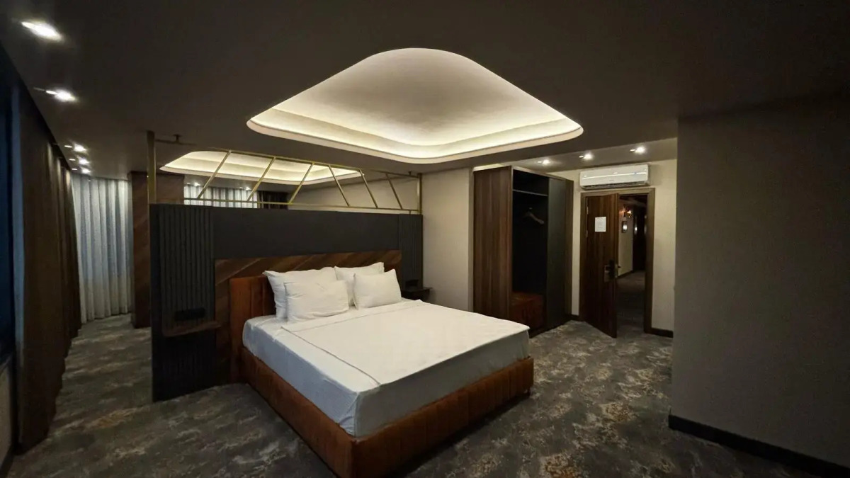 Destiny Marine Deluxe Hotel