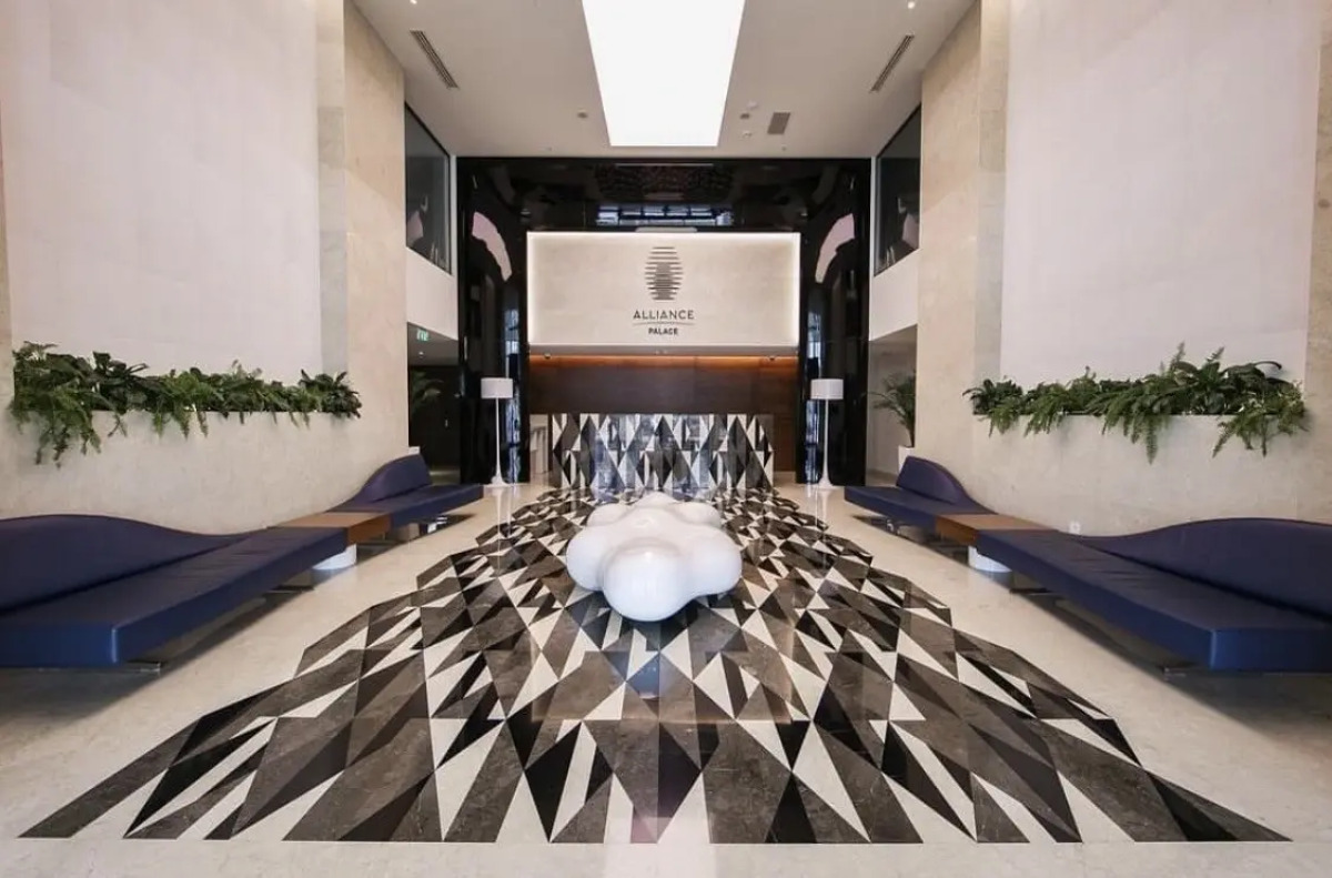 Апартаменты Alliance by Courtyard Hotel 5 KH