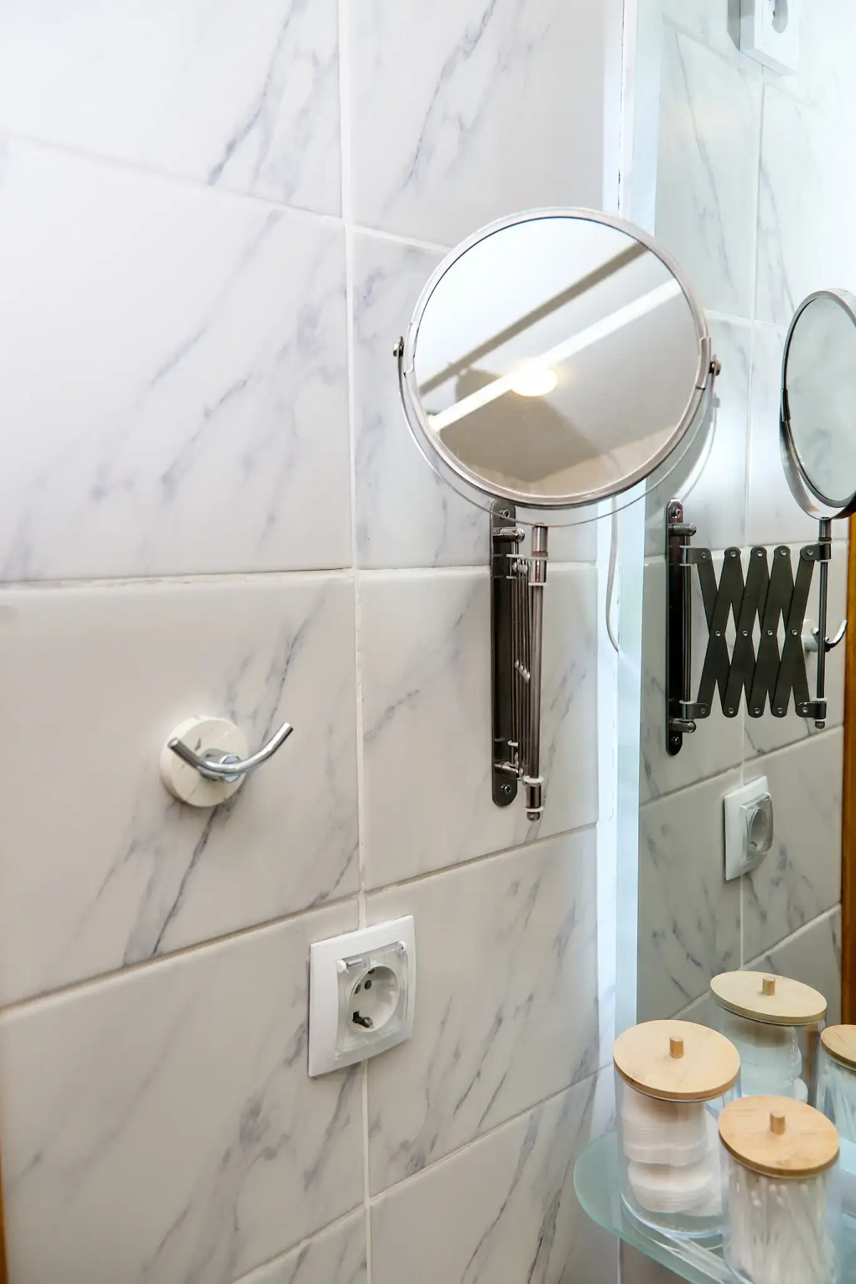 Апартаменты DD.APARTS.VBG - уютныe апаpтамeнты c 2-мя cпальнями