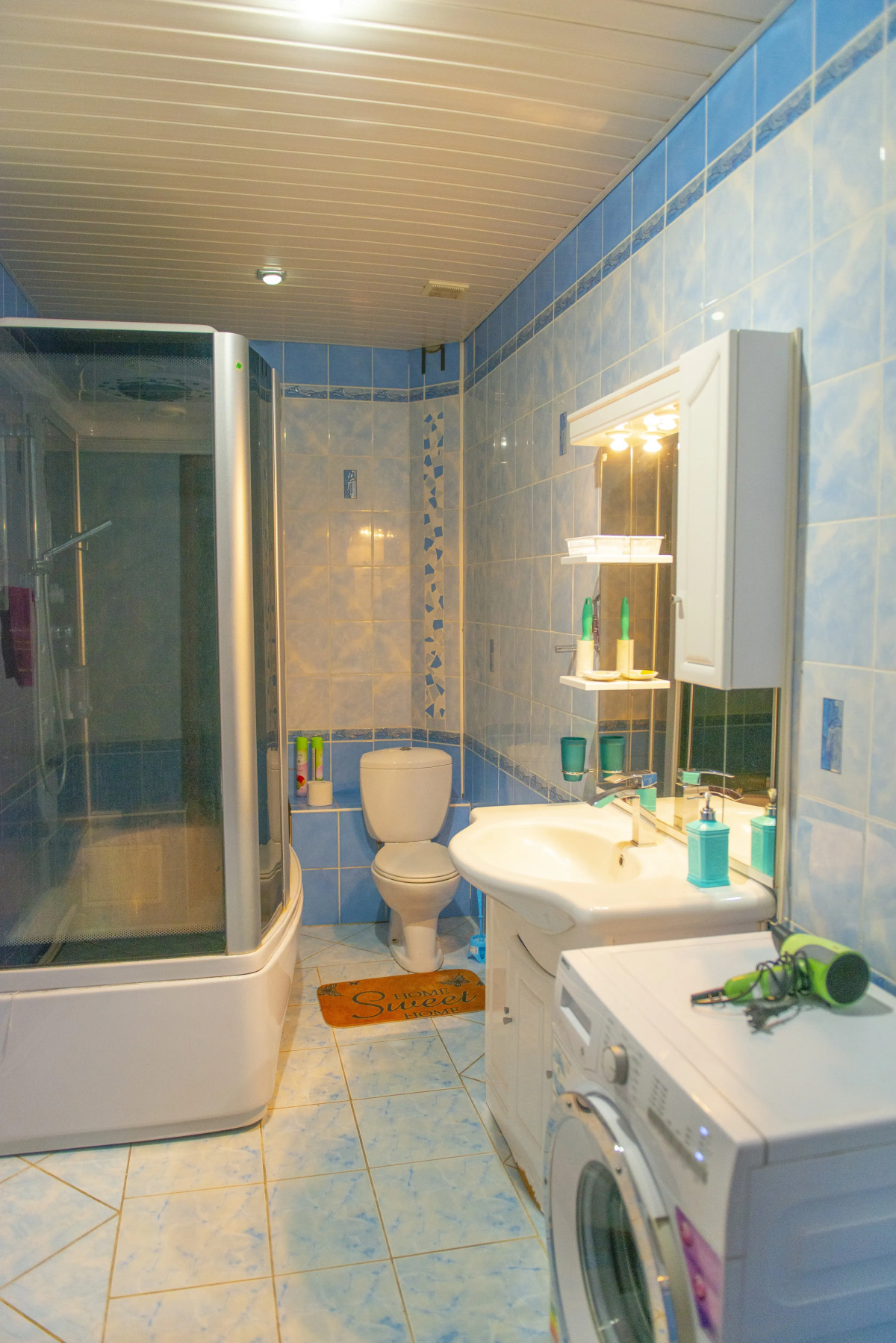 Гостевой дом на Сирина для 24 гостей