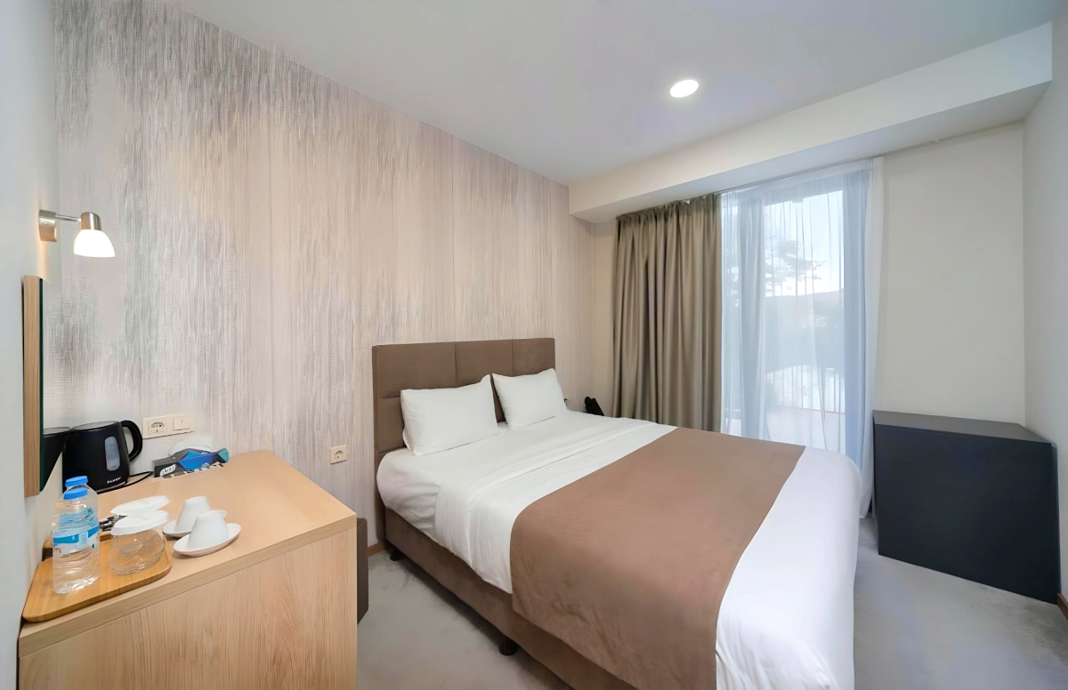 Brooch Boutique Hotel