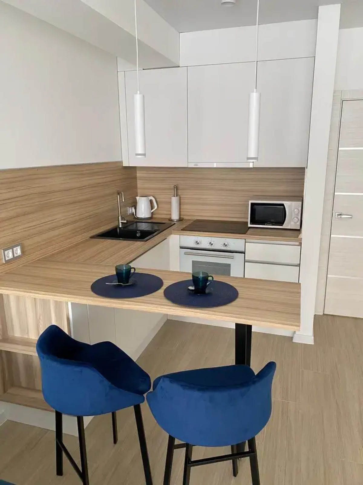 Апартаменты Двухкомнатная квартира на набережной в центре Иваново