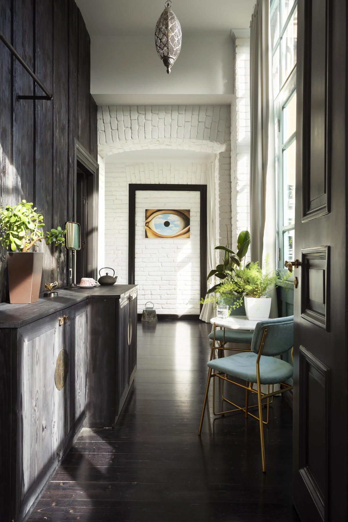 Unfound Door - Design Hotel