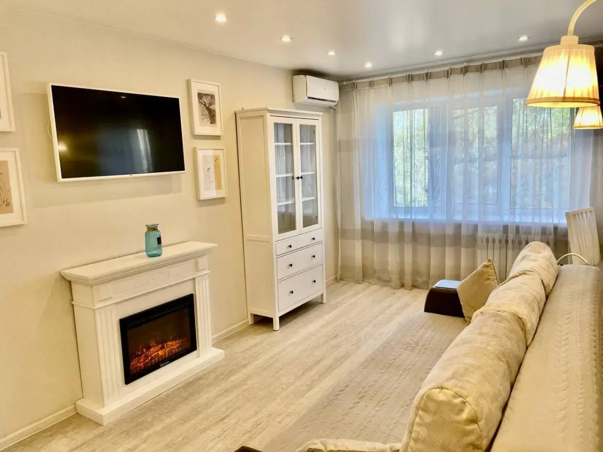 Квартира комфорт Интернациональный 22