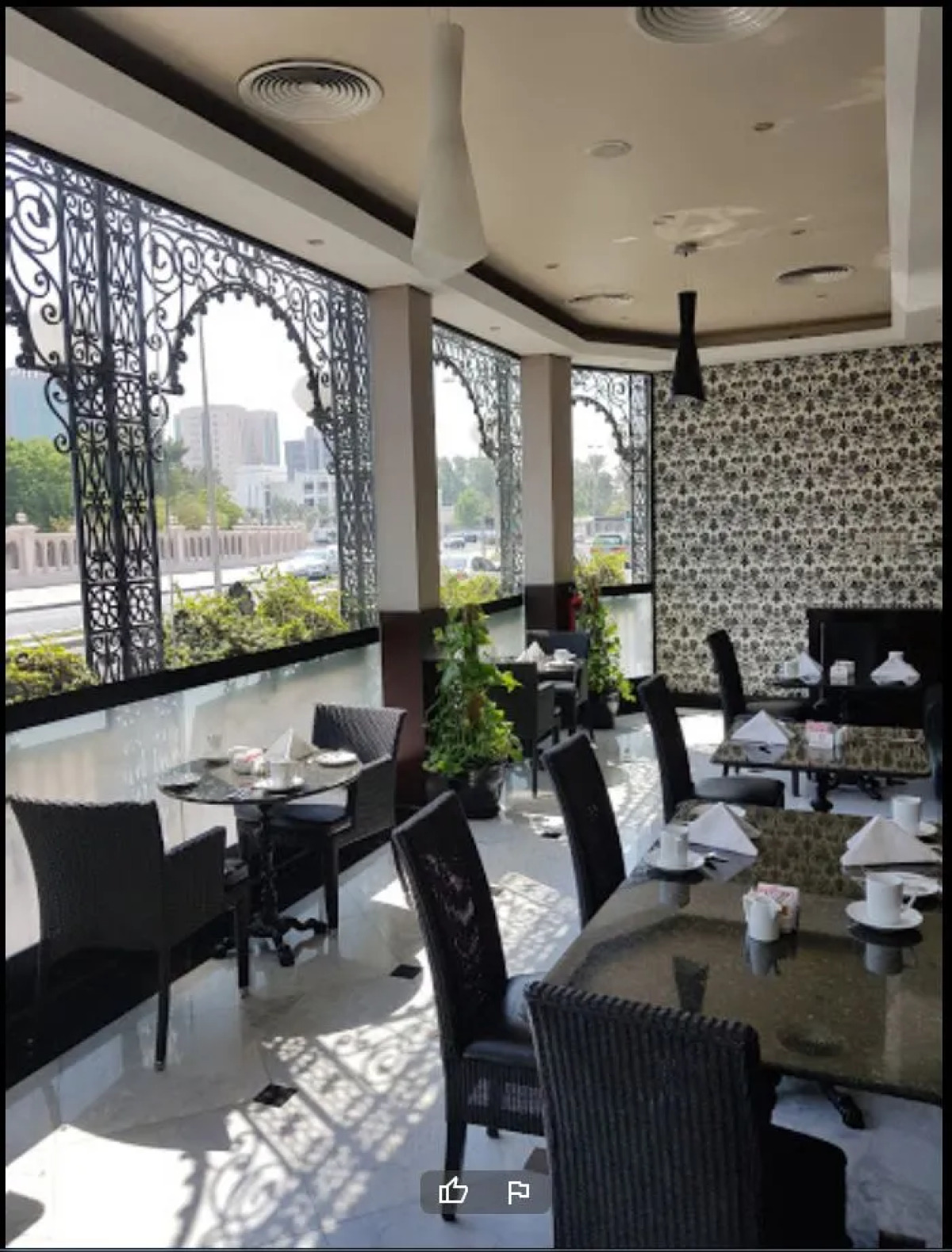 Отель Ramada by Wyndham Bahrain