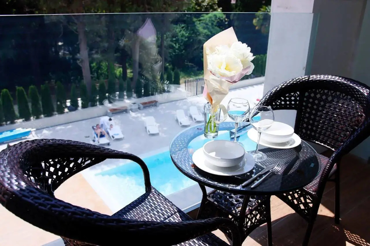 Апартаменты Аппарт 24 с видом на бассейн