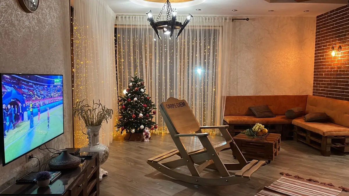 Частный Дом в Горах с Бассейном