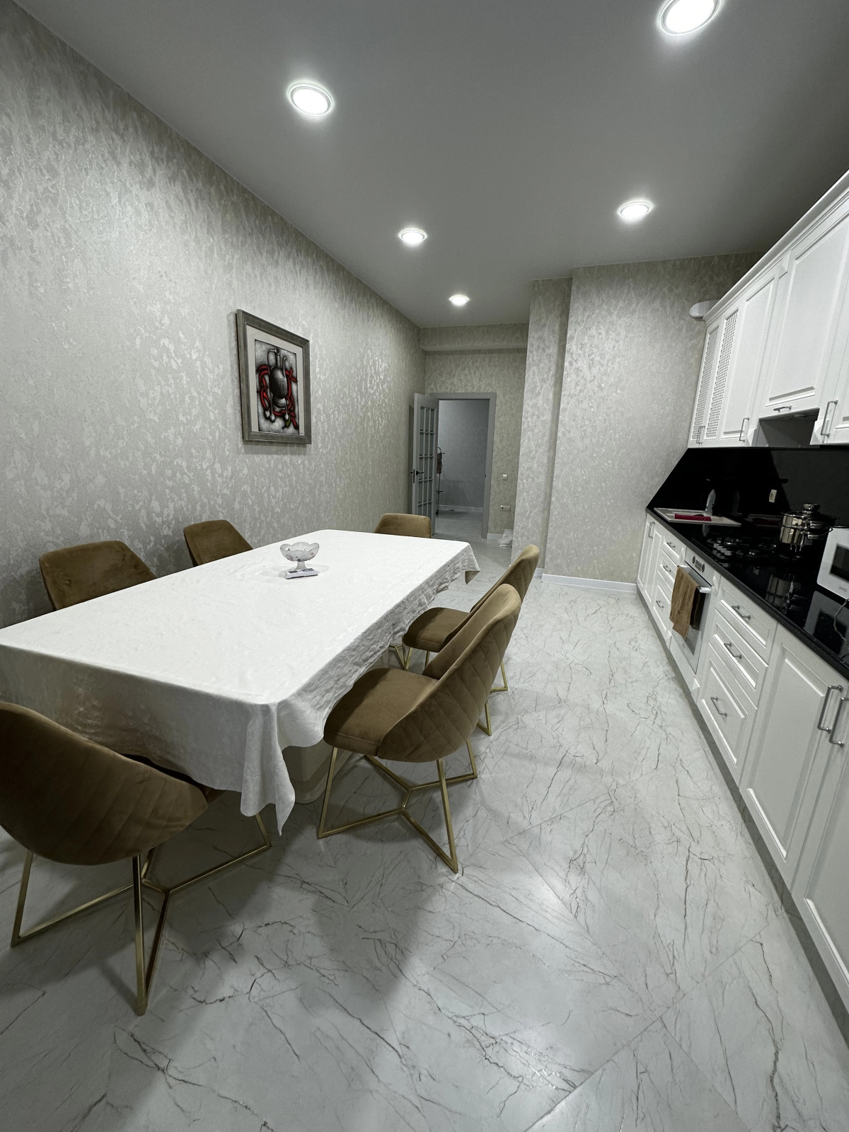 Квартира на Халилова 22А