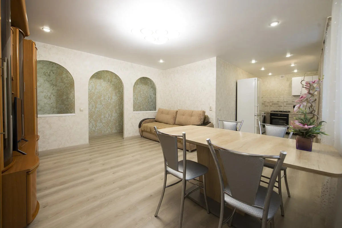 Квартира на Козленской 76 НаСутки35