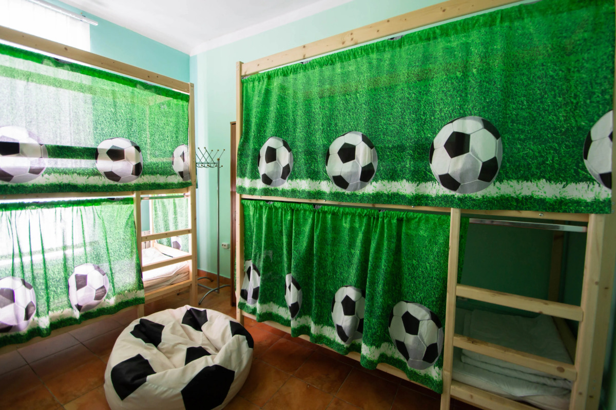 Хостел Champion