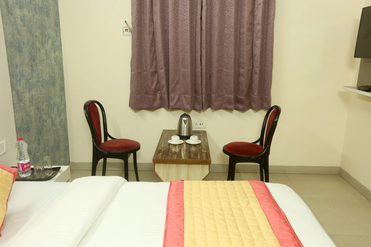 Отель Airport Mayank Residency