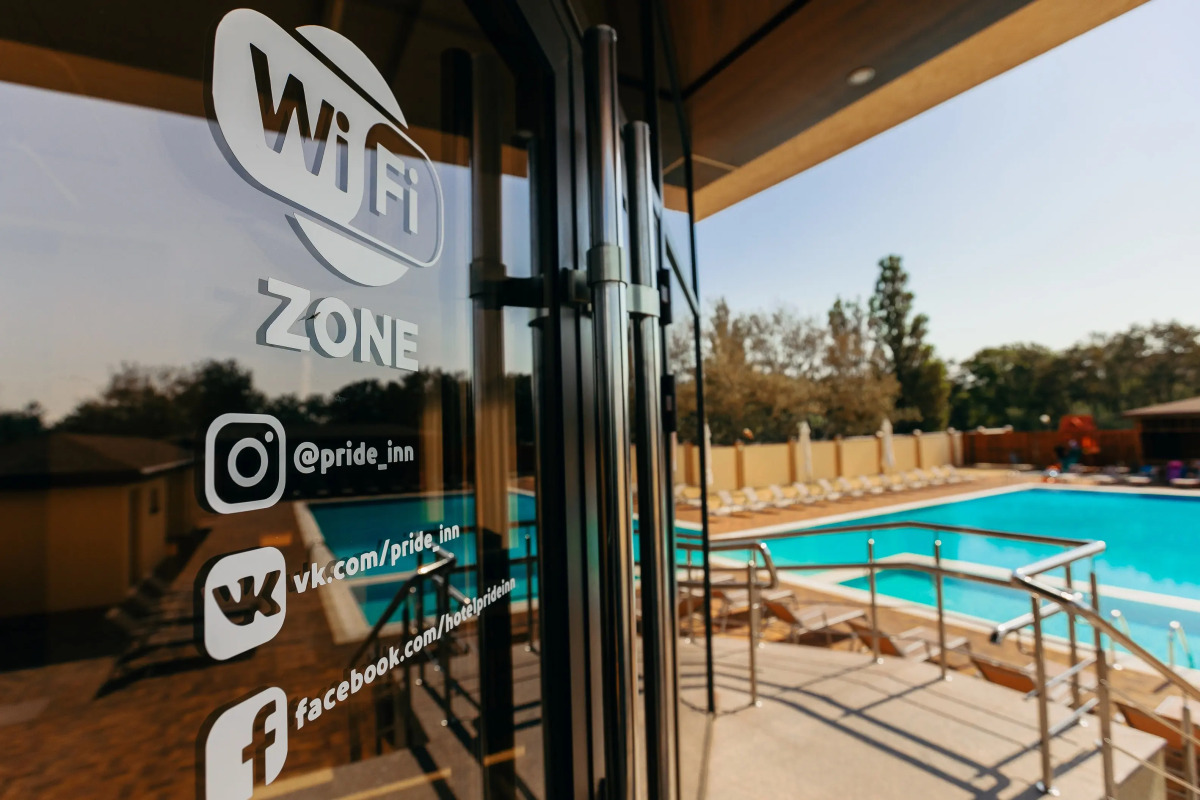 Отель Гостиничный комплекс Family Pride Inn