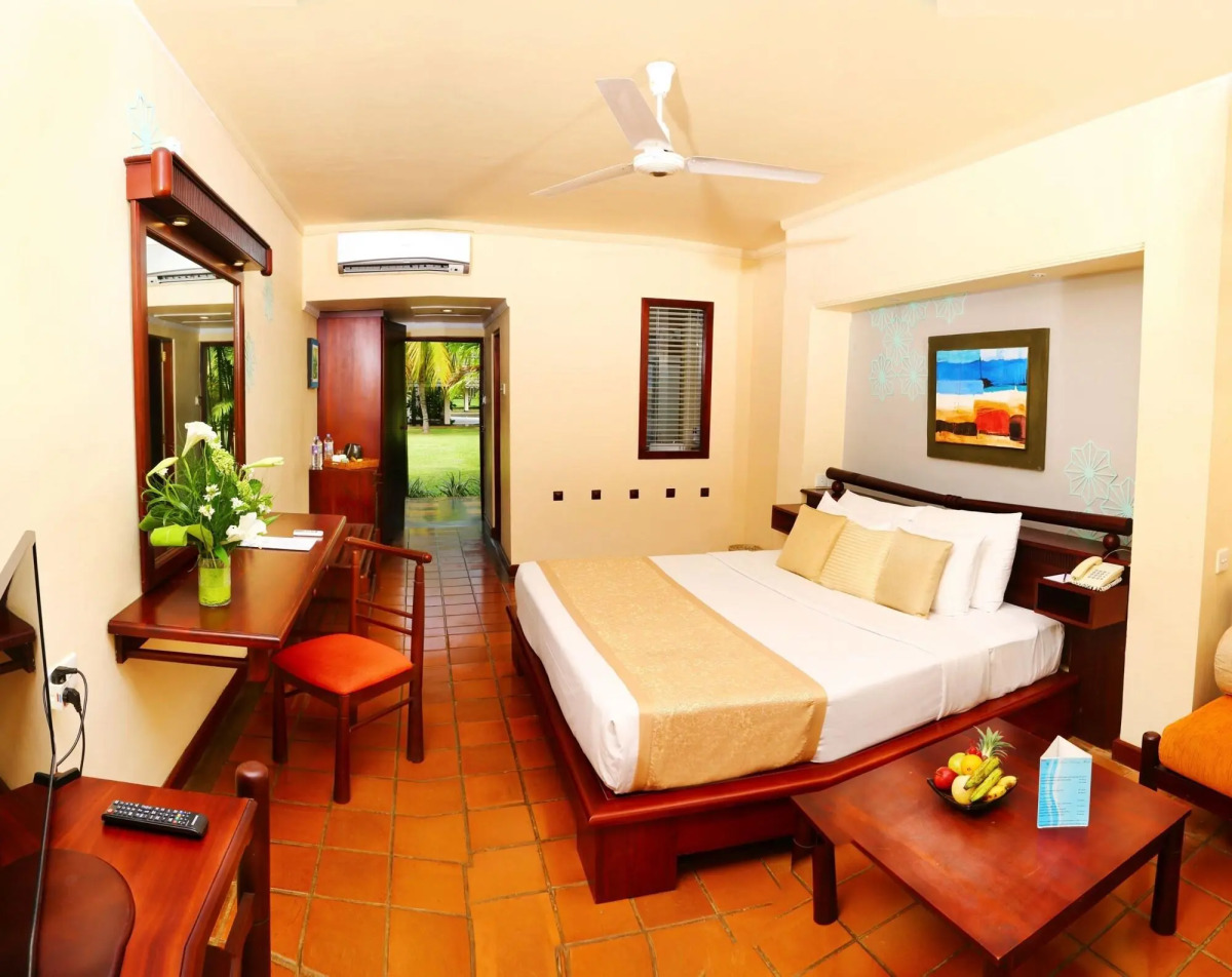 Курортный отель The Palms