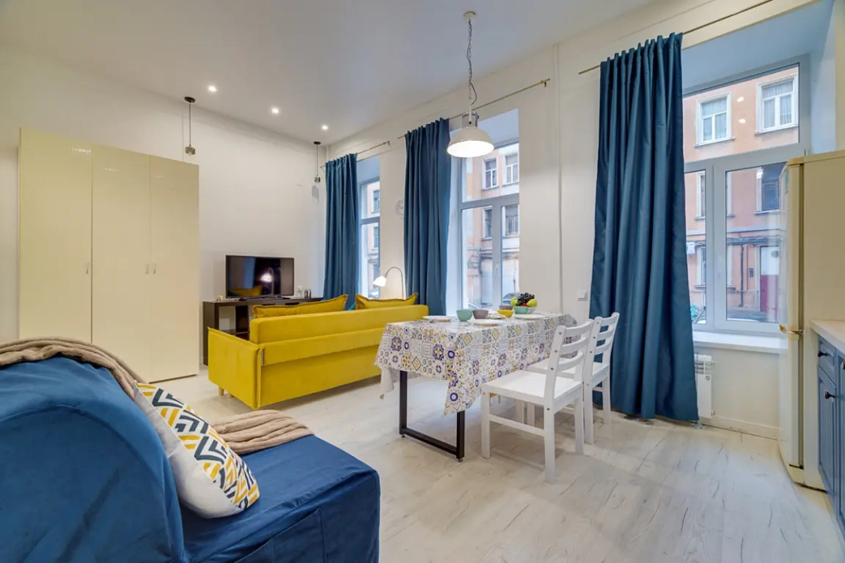 Апартаменты студия на набережной ВПитер на сутки 2