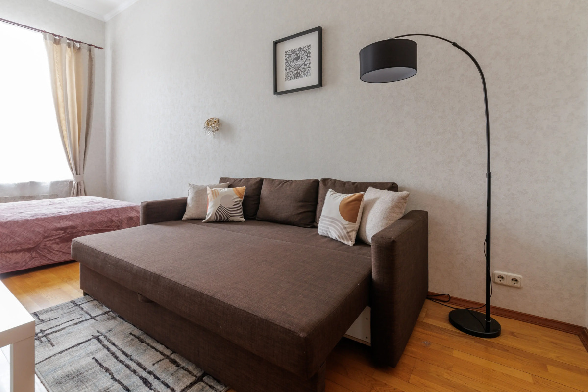 Апартаменты у Казанского Собора DereMRents ДереМРентс