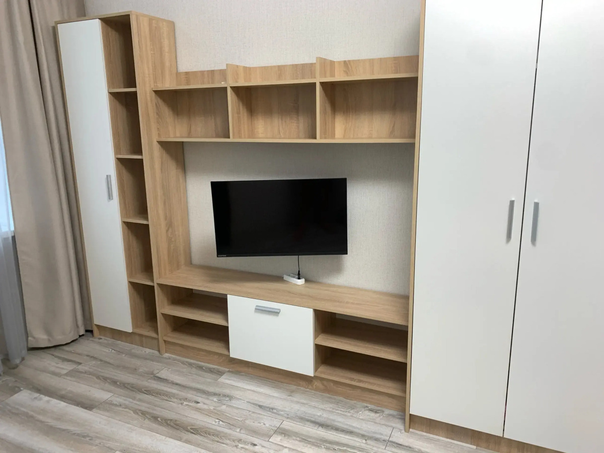 Апартаменты 2-комнатные с закрытой территорией на Захарова 26