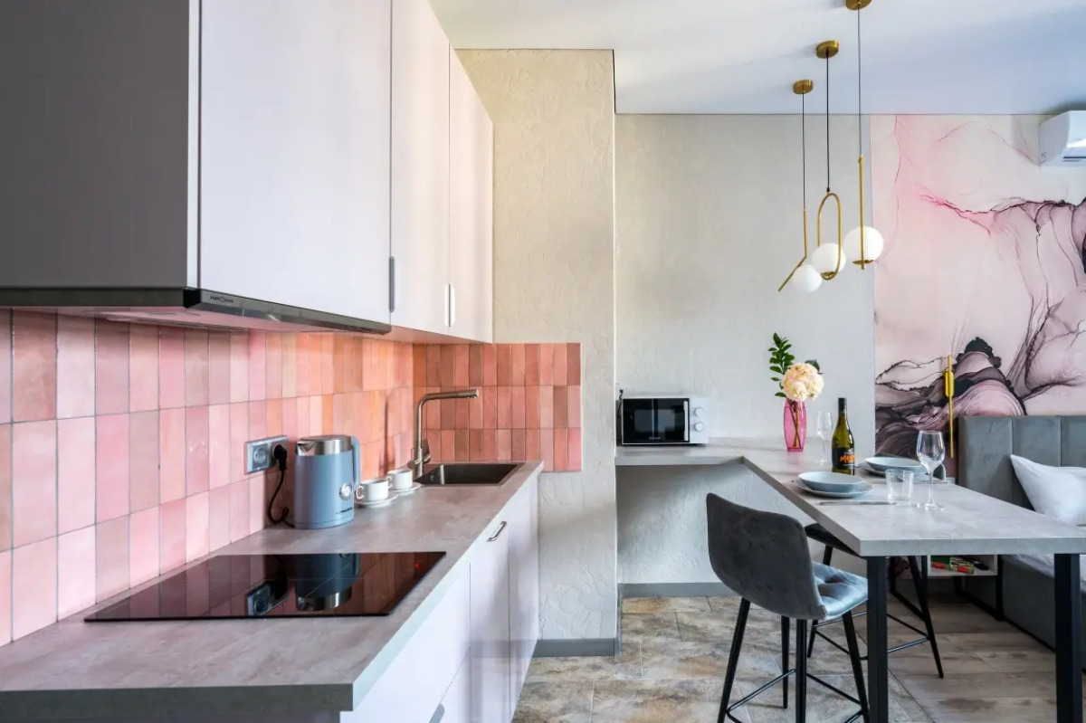 Апартаменты Волшебно тут/ЖК Искра парк 1