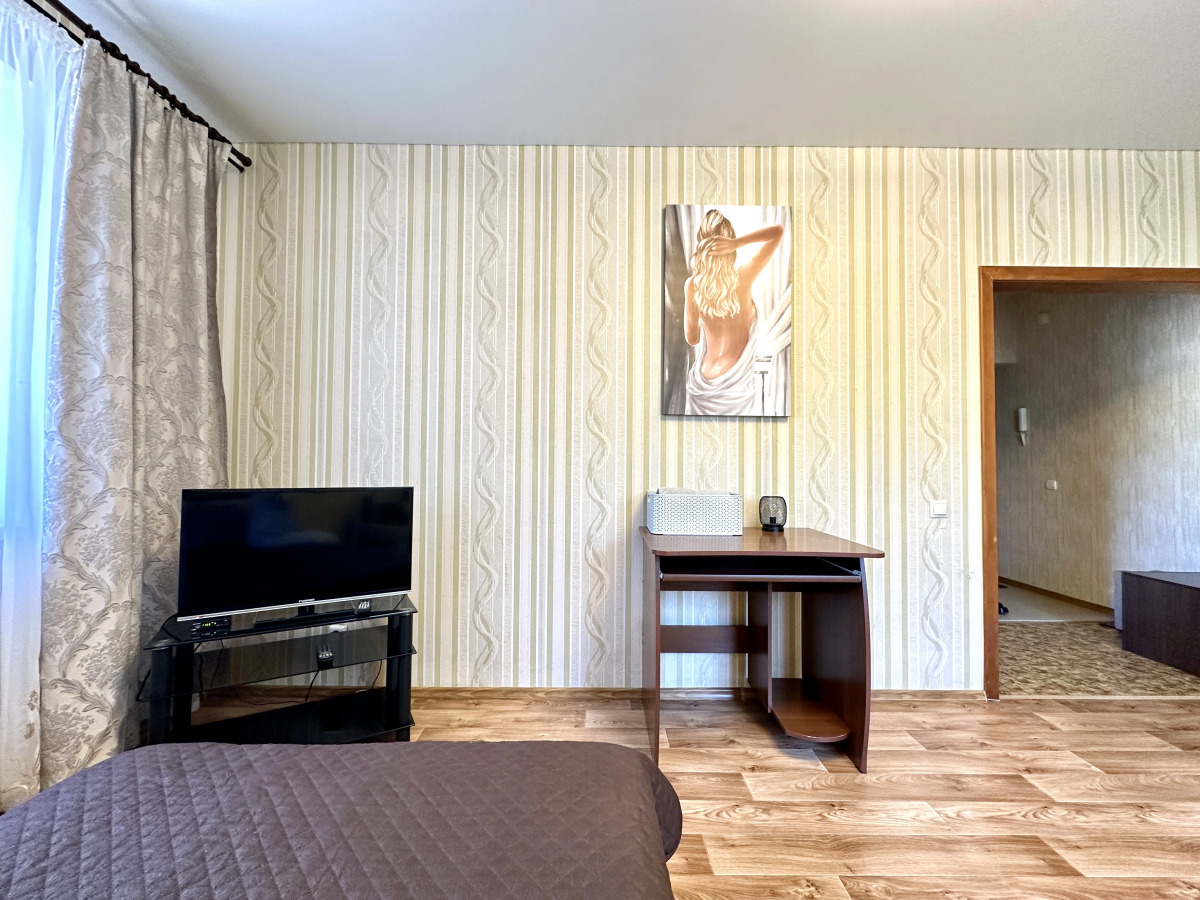 Апартаменты  в новостройке с балконом