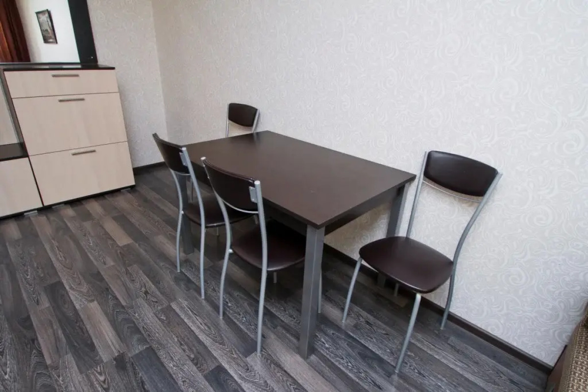 Апартаменты Усольцева 26/79