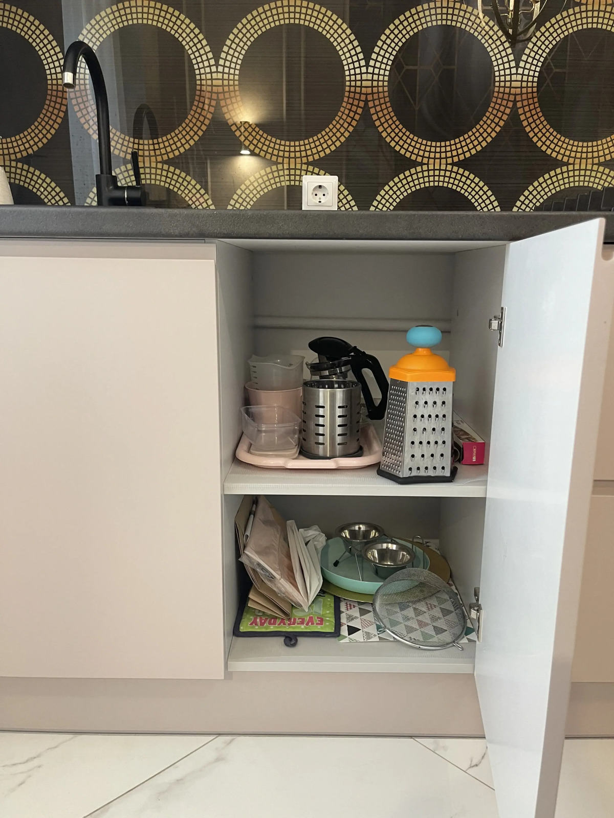 Апартаменты Раушен Престиж с Террасой