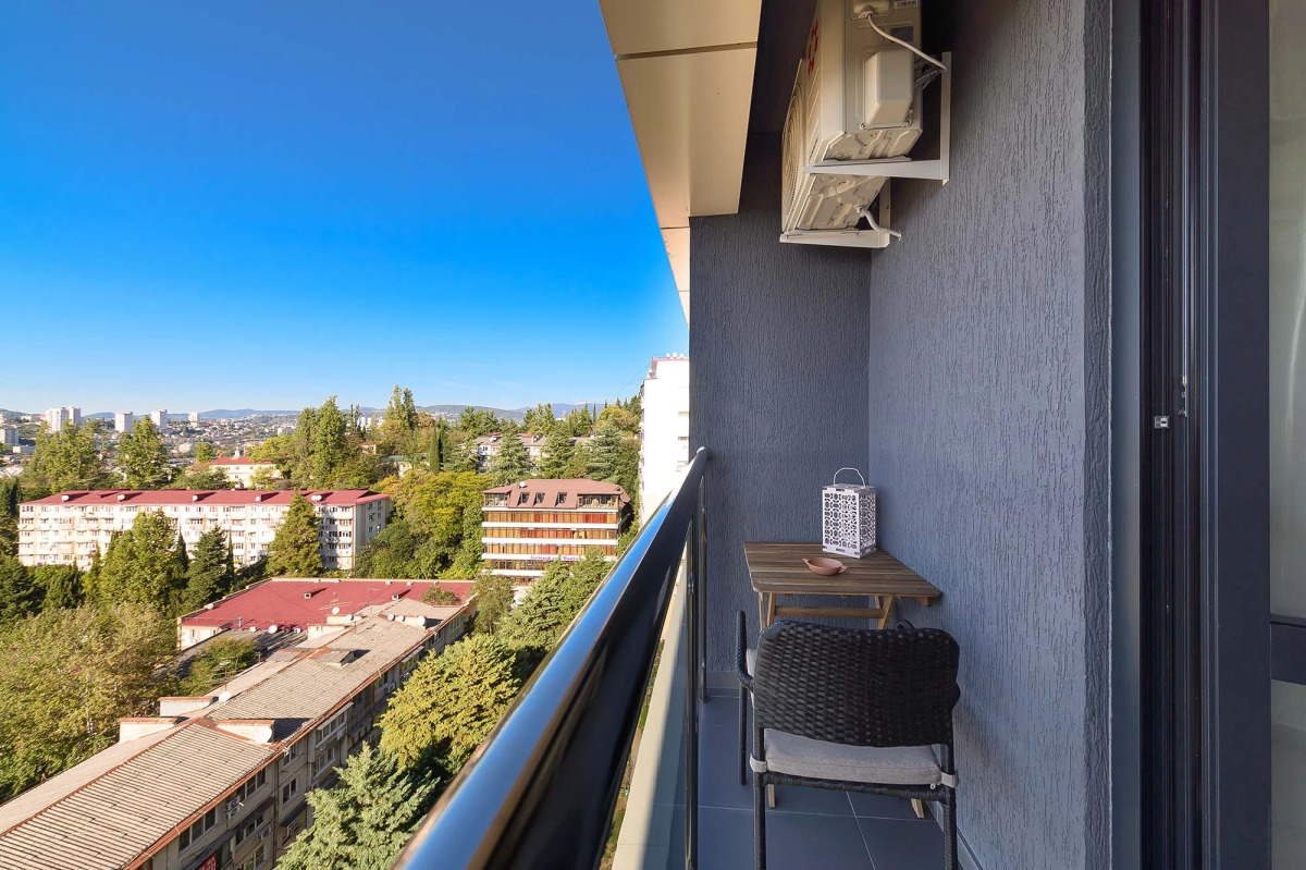 Апартаменты в центре Сочи для 3 гостей ЖК Сокол с видом на море