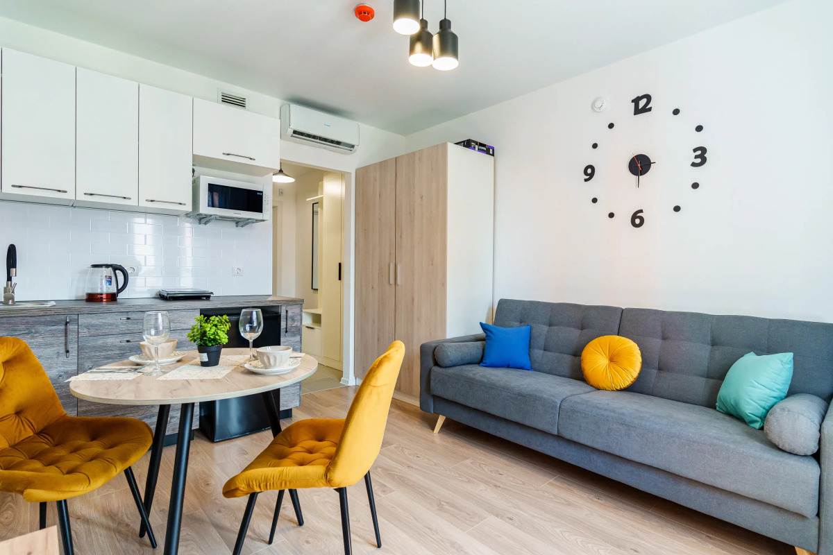 Апартаменты ЖК комфорт-класса Черноморский - 2 от LetoApart