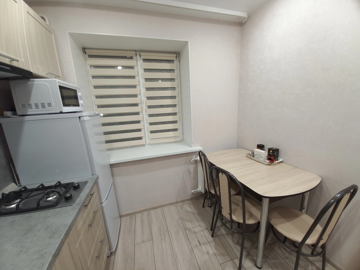 Квартира на Андрея Дементьева