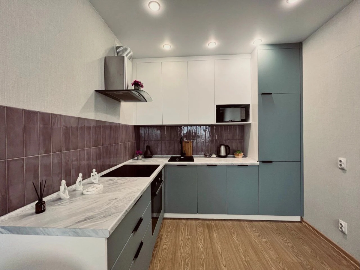 Квартира 2-к Квартира на Тургенева 8