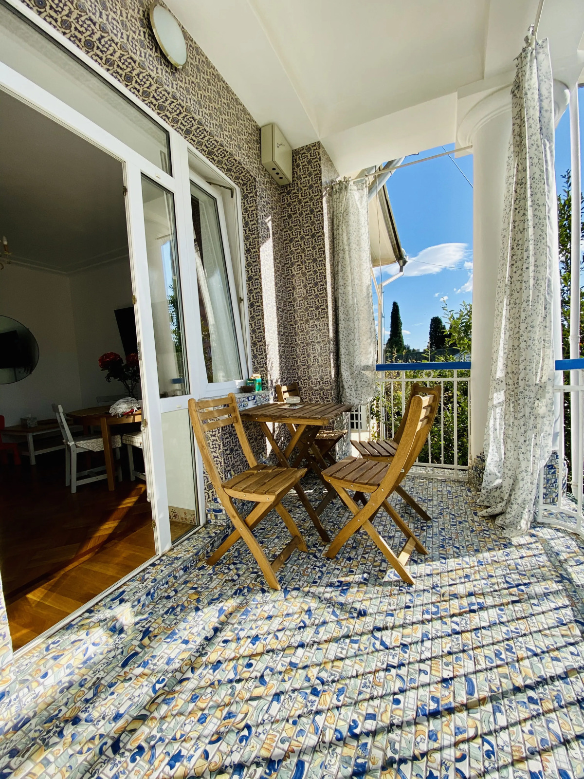 Апартаменты Трехкомнатные  на Соханя 10