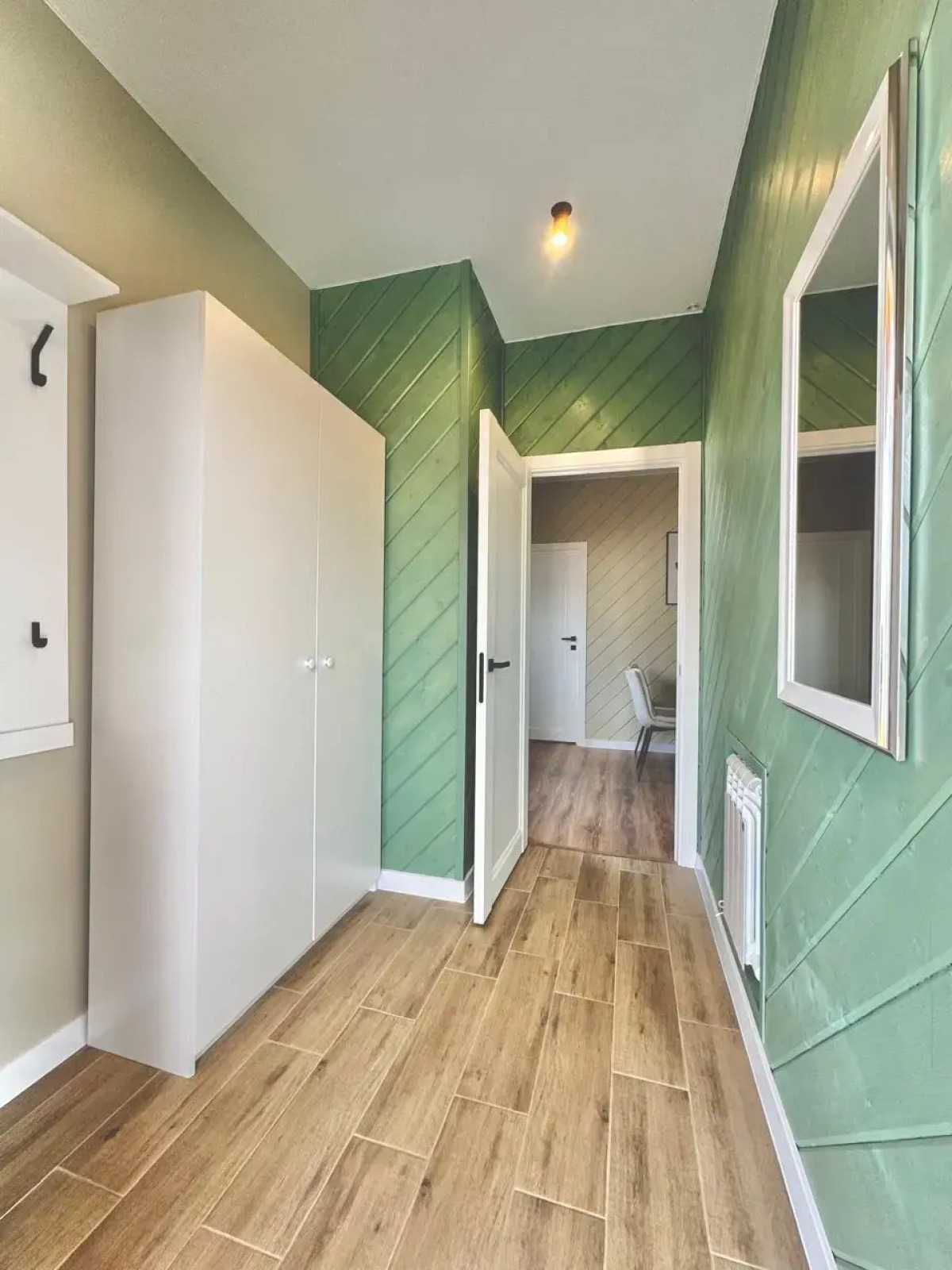 Частный дом с новым дизайнерским ремонтом и мебелью