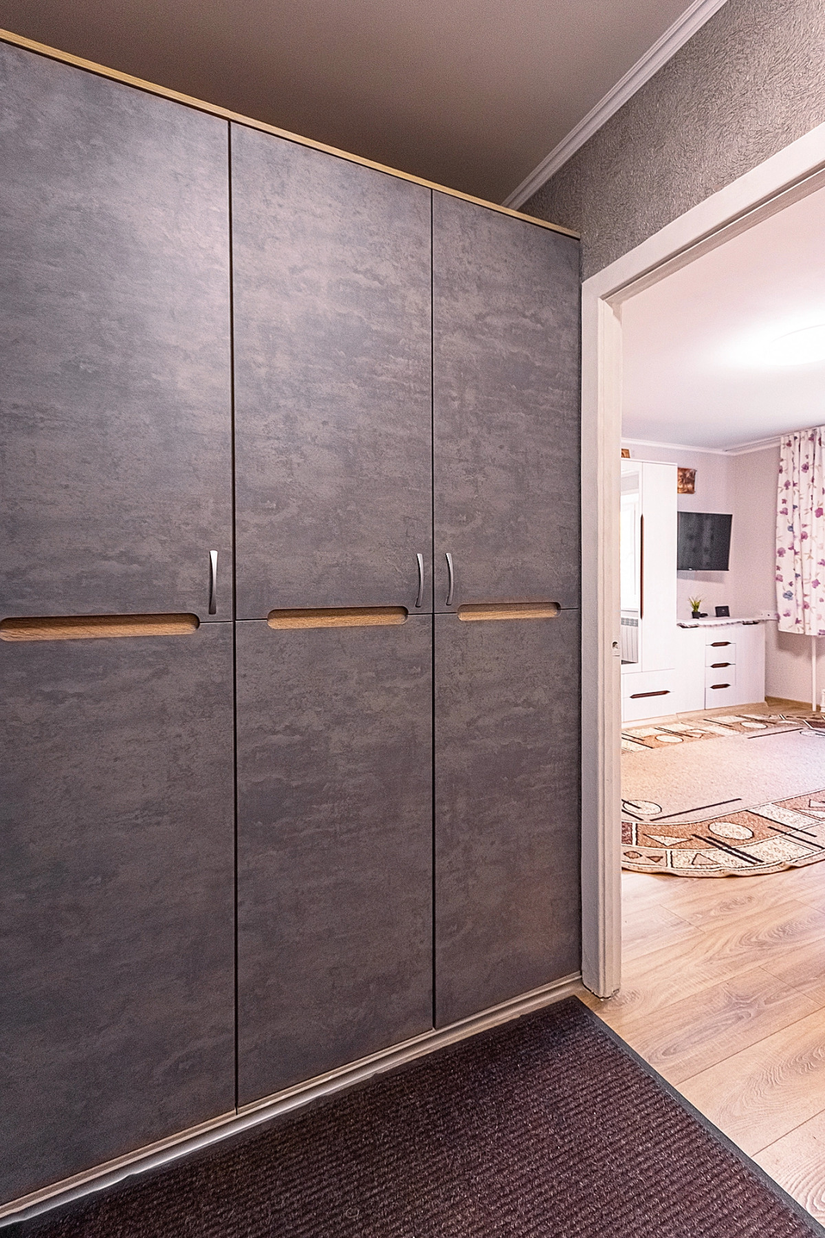 Квартира на Максима Горького 1