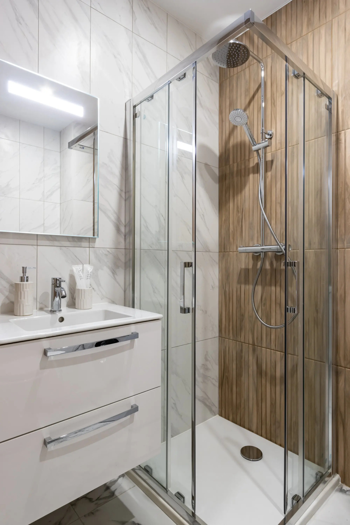 Апартаменты студия 112