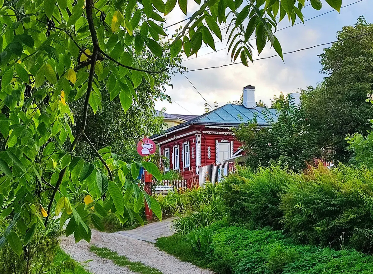 Тарусские Страницы