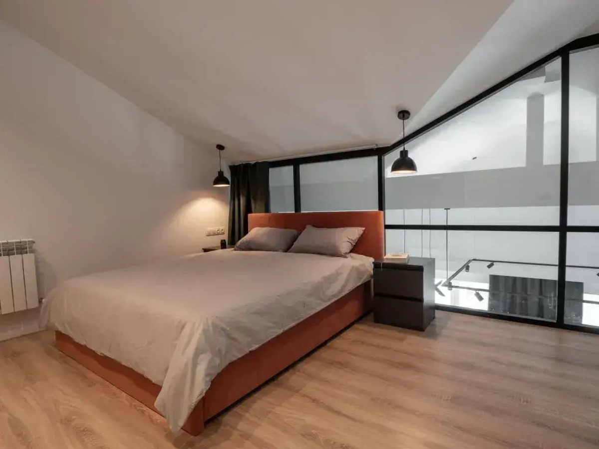 Апартаменты Эксклюзивные двухуровневые в центре города