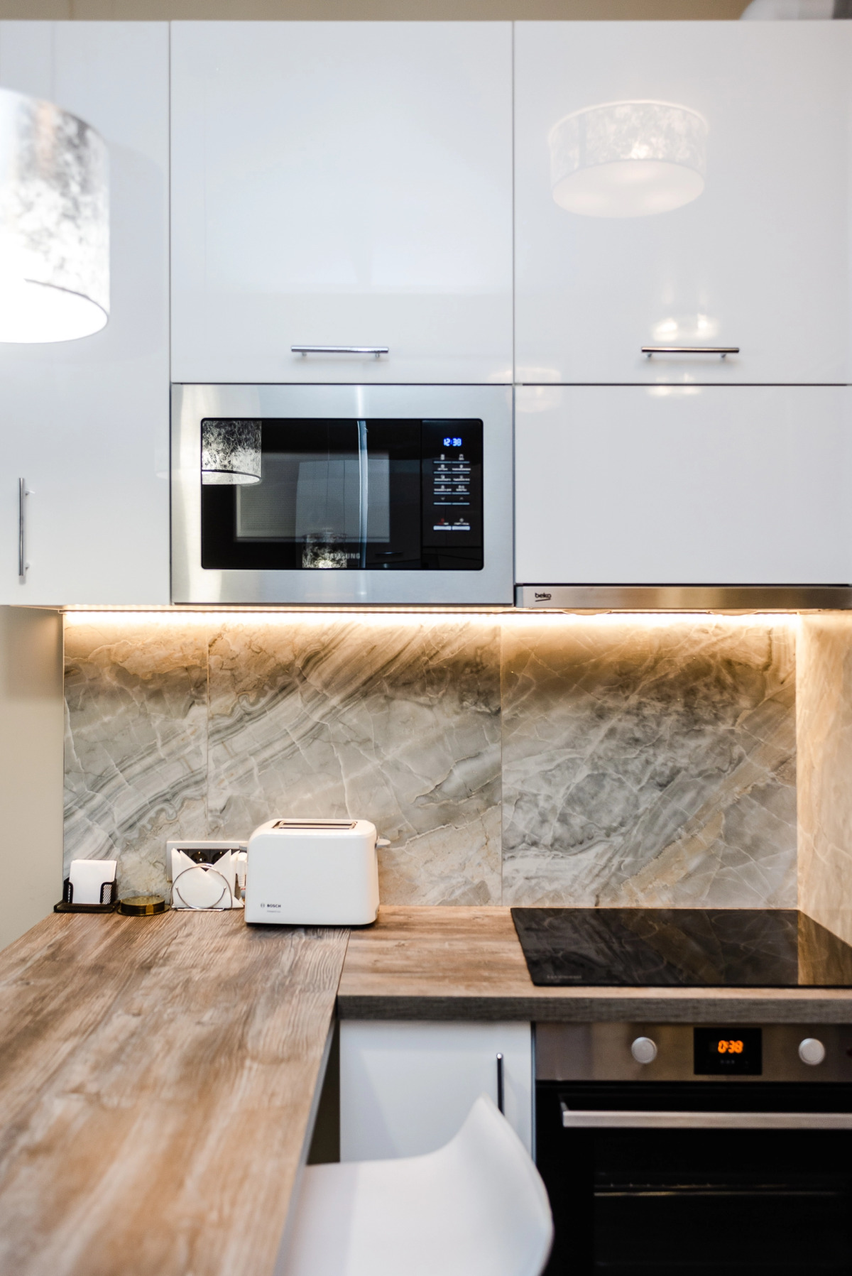 Апартаменты LikeHome Life - Калужская Букинист 1