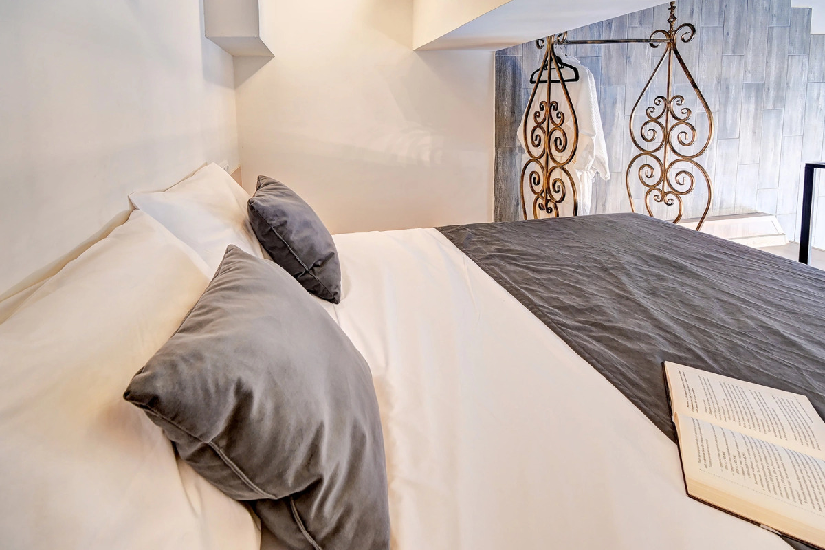 Апартаменты Loft в АК Миррор