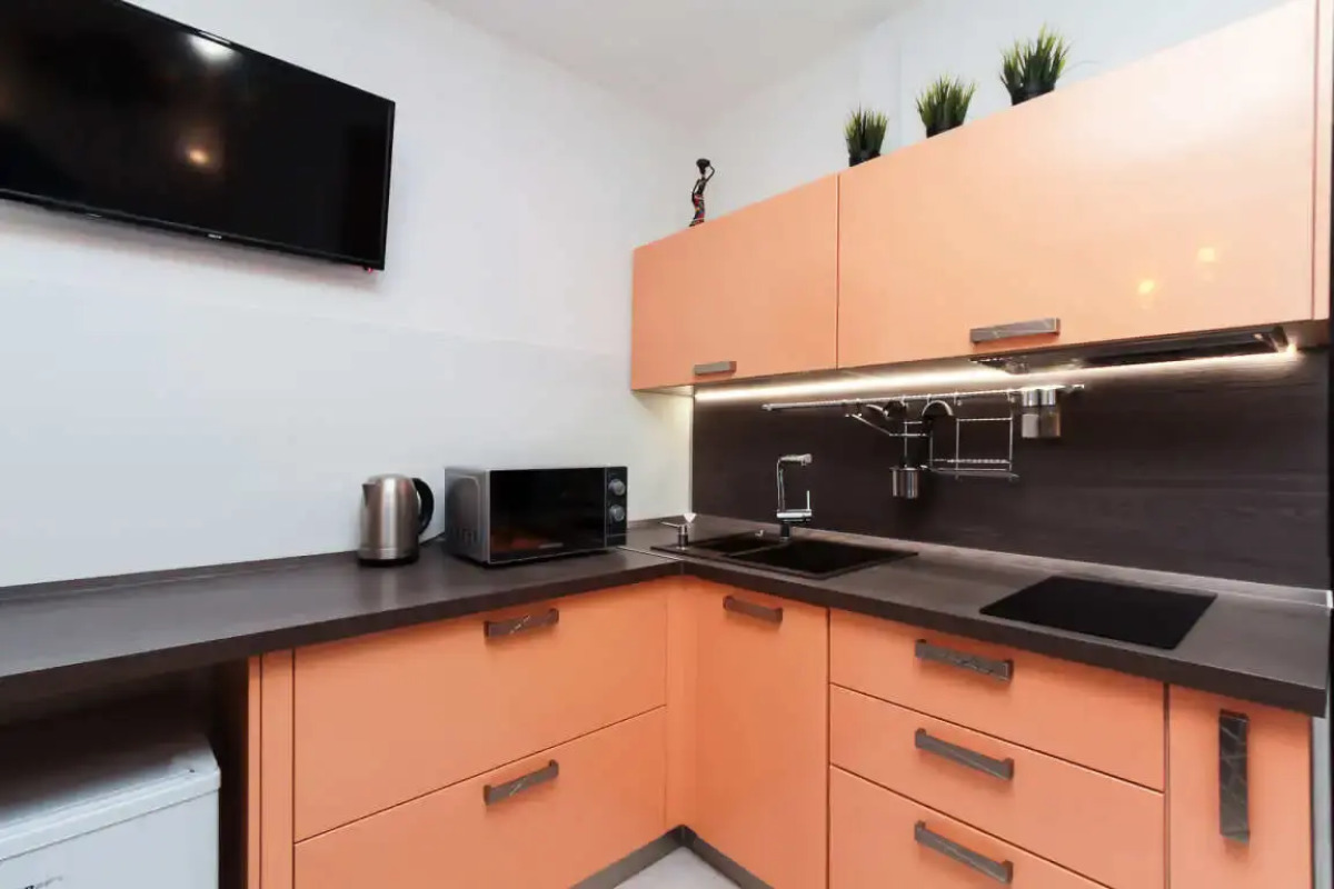 Апартаменты Домант Орджоникидзе 33 (1)