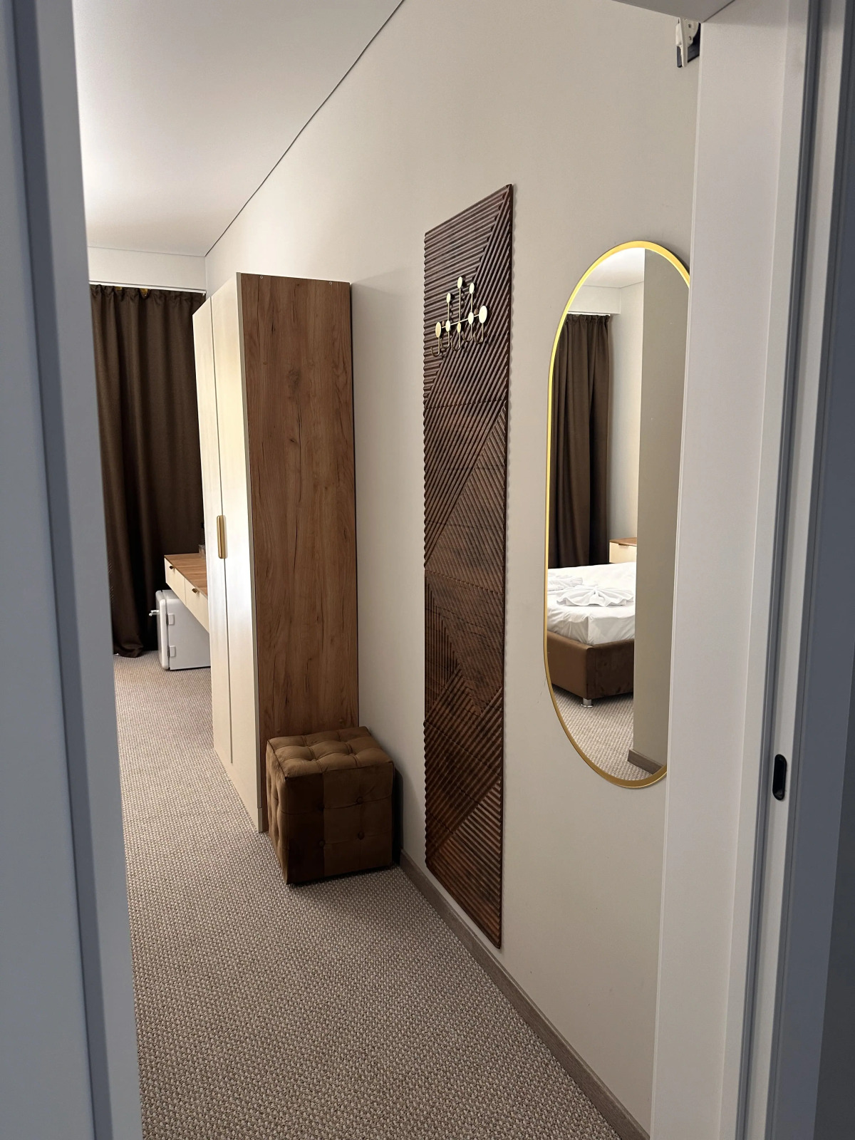 Отель Амзара